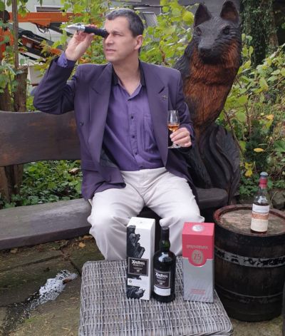 Whisky-Consultant Wolfgang Kaiser berät Sie gerne.